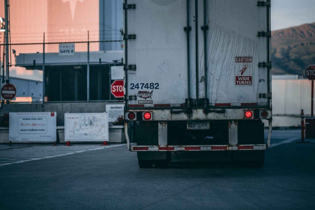 Protect Your Rights after a Truck Accident Hire a Skilled Lawyer